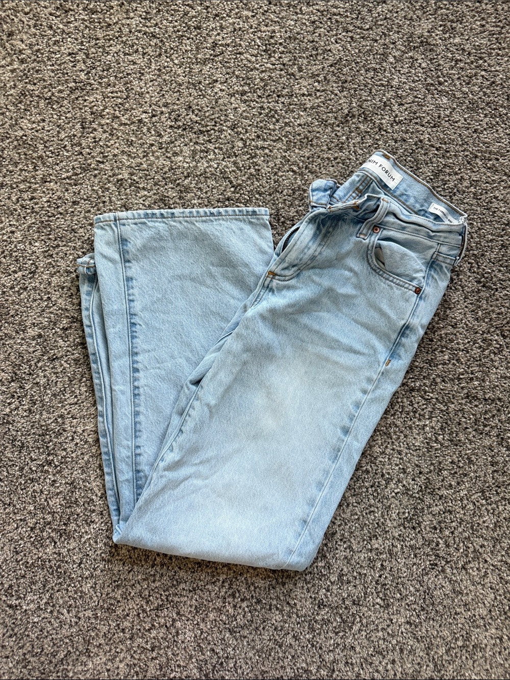 Aritzia The Farrah Lo-Rise Wide Leg Jeans - 23